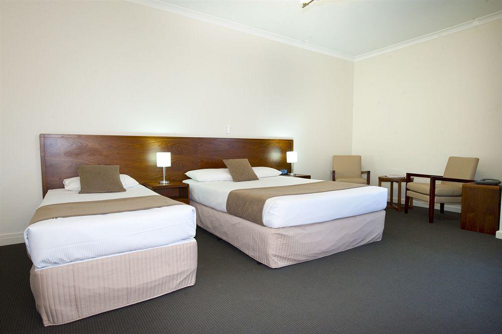 The Rose Hotel & Motel Bunbury Ngoại thất bức ảnh